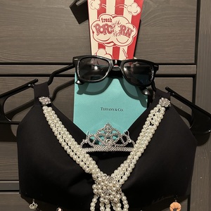 Fundraising Page: BREASTFAST AT TIFFANY’S